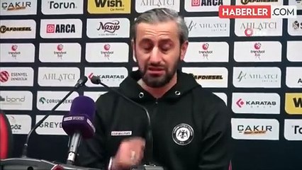 Çorum FK Teknik Direktörü Serkan Özbalta: İlk yarıdaki gol maçı farklı noktalara getirdi