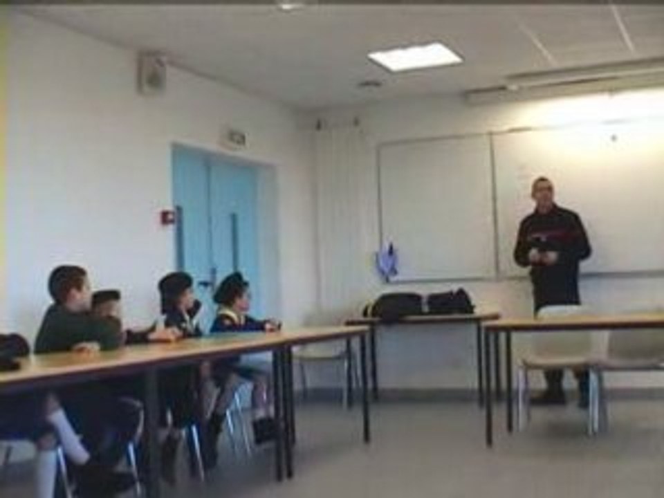 scouts 2005-2006-0001 - les, scouts, chez, pompiers -