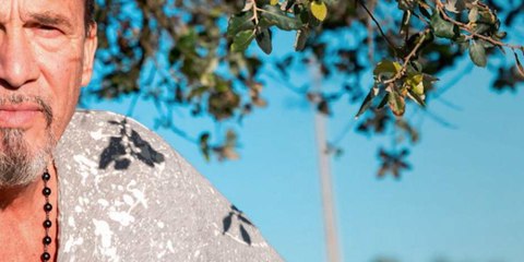 Florent Pagny : Un retour du Portugal sous tension, un contrôle crucial à venir en janvier.