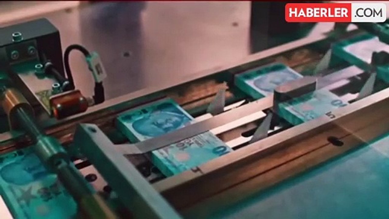 Türkiye ekonomisi bu yıl üçüncü kez cari fazla verdi