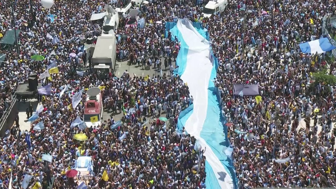 Milei kündigt bei Amtsantritt 'Schocktherapie' für Argentinien an