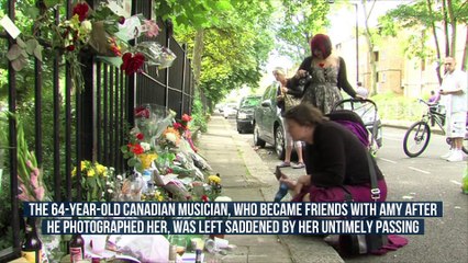 Bryan Adams recalls trying to help Amy Winehouse