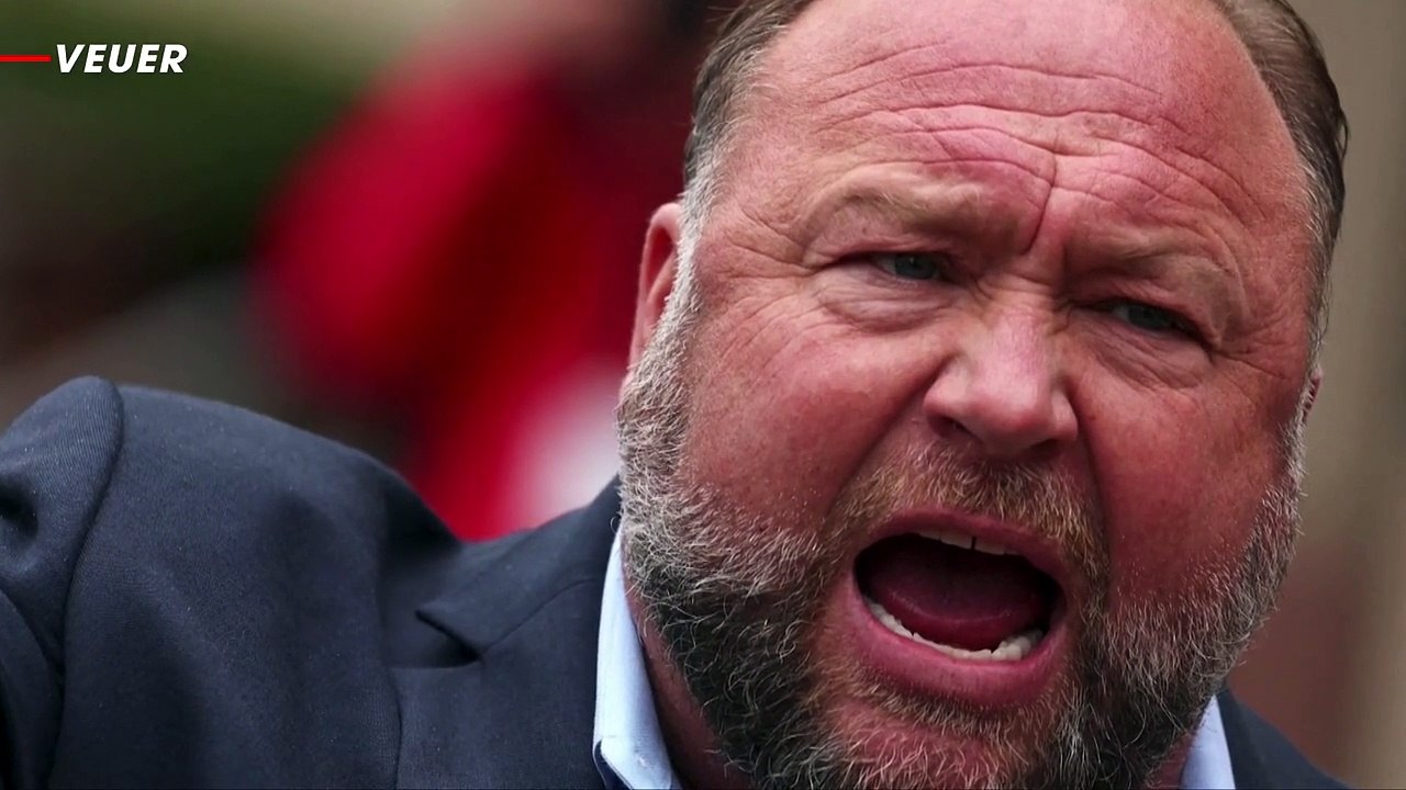 Elon Musk Asks Alex Jones Point Blank About the ‘Whole Sandy Hook Thing’ Amidst the InfoWars Host’s Reinstatement on X