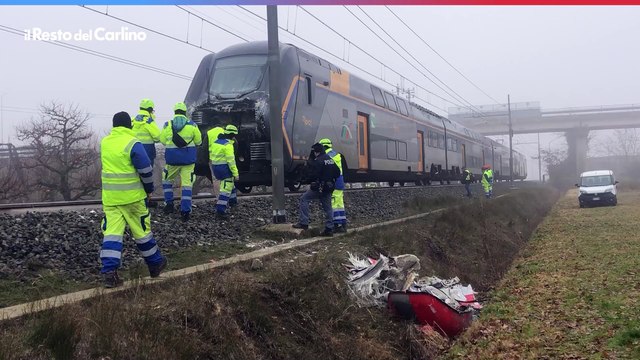 Scontro tra treni, il video dei passeggeri sui bus e le indagini sui convogli