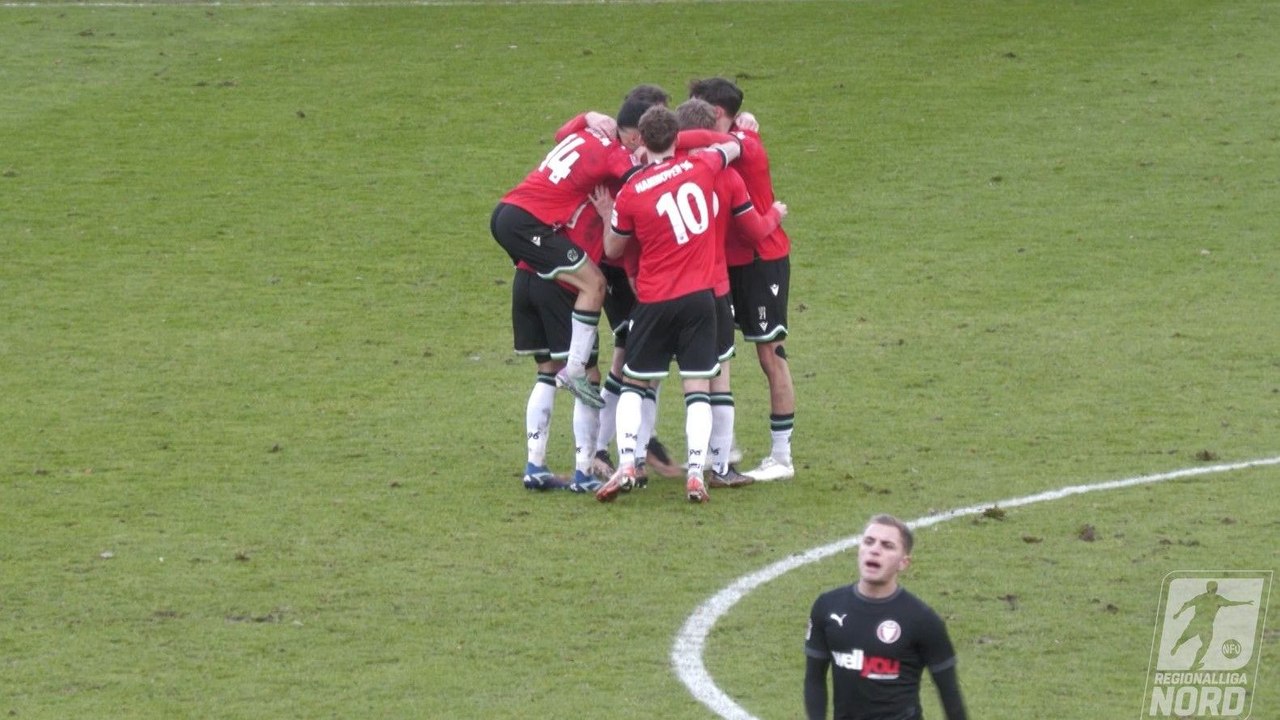Dank Dominkes Tor von der Mittellinie: Hannover 96 II baut Vorsprung aus