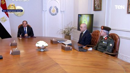 الرئيس السيسي يجتمع مع رئيس الوزراء ووزير الإسكان وعدد من المسؤولين لمتابعة مشروعات المدن الجديدة