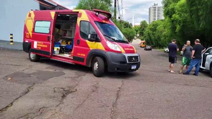 Download Video: Mais uma forte colisão entre veículos é registrada em Cascavel nesta segunda-feira (11)