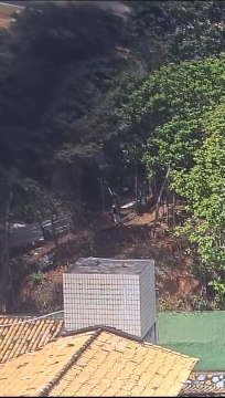 Moradores denunciam invasão de terra no Imbuí