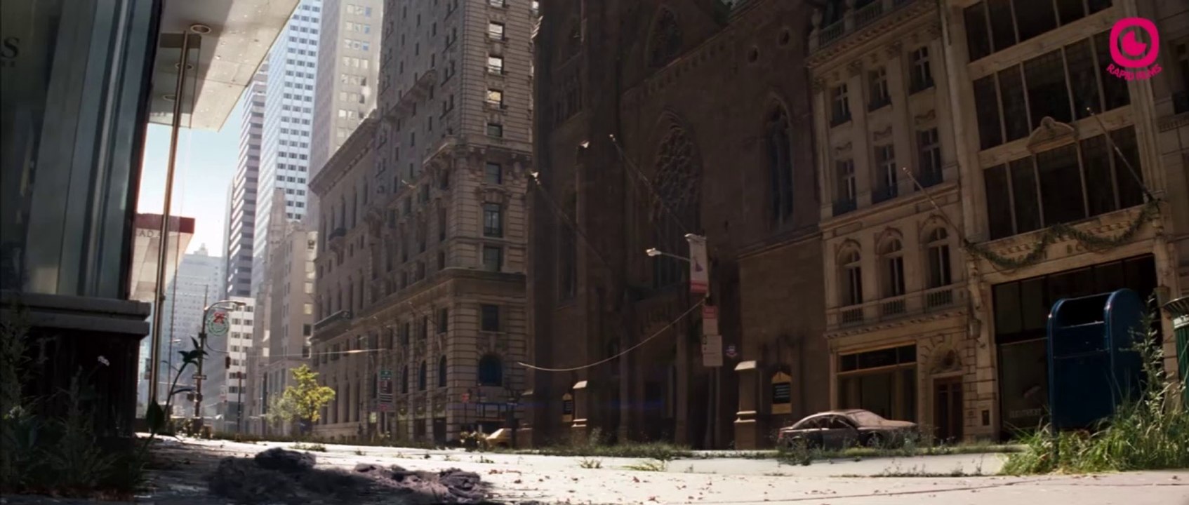 When New York City Left With No Humans Only One Man Survived | I am Legend Full Movie