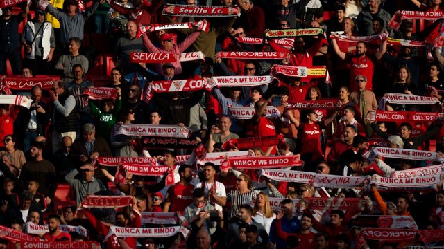 « Si on va à Bollaert, on risque 30 000 euros d'amende » : les supporters de Séville interdits de de déplacement à Lens