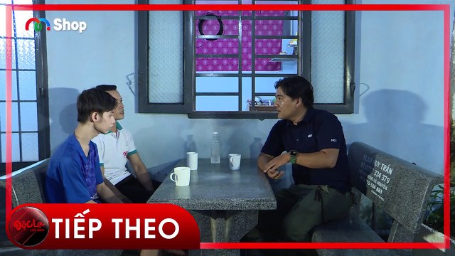 Độc Lạ Việt Nam #16 _ Cậu bé khiếm thính chế mô hình như thật bằng phế liệu