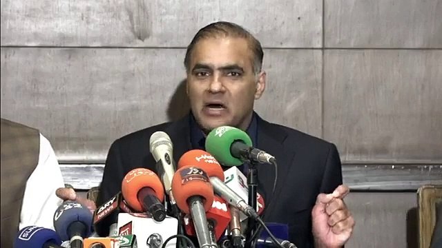 عمران خان اپنی بیوی کے ساتھ مل کے 190 ملین پاؤنڈ کا ڈاکہ ڈالا | Imran Khan was declared honest... Imran Khan along with his wife cheated 190 million pounds... Imran Khan ate 70 billion... Saqib Nisar does not speak against Imran Khan... The JIT against