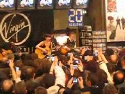 Superbus Radio Song Showcase Virgin