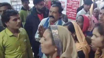 शाजापुर: रास्ते की समस्या से जूझ रहे क्षेत्रवासी, तहसीलदार को सौंपा ज्ञापन