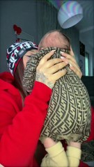 Laura Maisano, la fidanzata del rapper Shiva, con il piccolo Draco