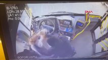 Eyüpsultan'da İETT şoförüne saldırı kamerada