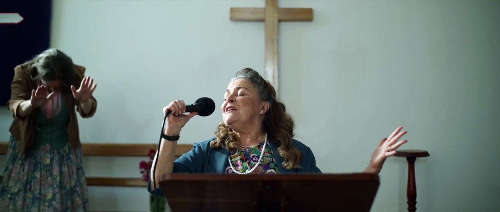 Godless - Der Exorzismus der Lara Levonde Trailer DF