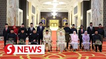 Five ministers, five deputy ministers take oath of office