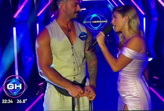 Las cucarachas que le caminaron a Julieta Poggio durante el debut de Gran Hermano