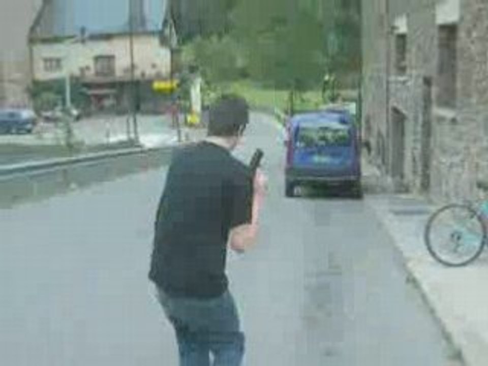 TERRORISTE