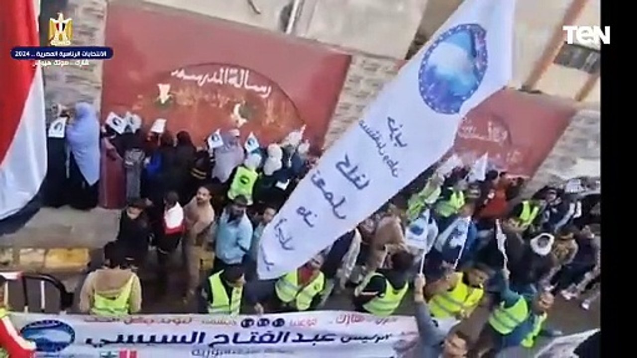 إقبال كبير من المواطنين من الناخبين بلجنة مدرسة الشهيد هشام بركات بالإسكندرية  في ثالث أيام الانتخابات