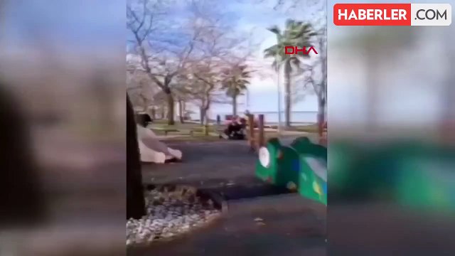 Yalova'da kendisini polis olarak tanıtan dolandırıcı suçüstü yakalandı