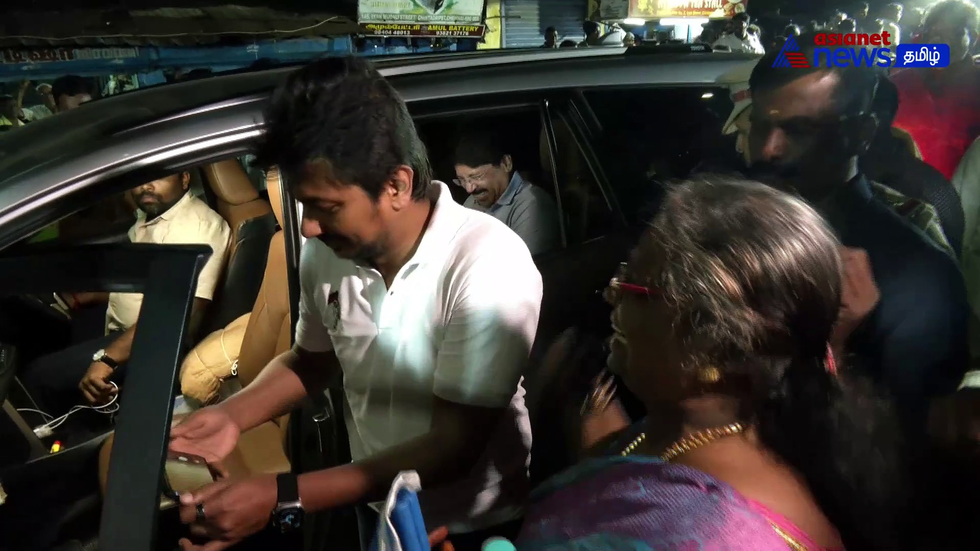 நாங்க என்ன உங்க அப்பா வீட்டு காசையா கேட்டோம்? மக்களோட வரிப்பணம்; மத்திய அமைச்சருக்கு உதயநிதி பதிலடி