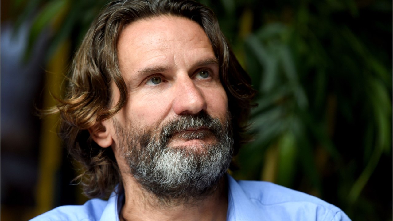 VOICI-Frédéric Beigbeder : l'écrivain a été placé en garde à vue dans le cadre d'une enquête pour viol