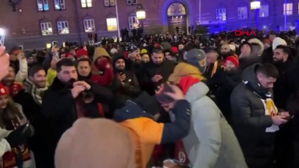Galatasaray taraftarı Kopenhag'ı inletti