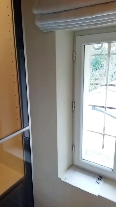 Montage de dressing ikea PAX avec porte coulissante
