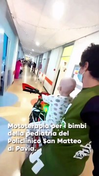 Mototerapia per i piccoli pazienti della Pediatria oncologica del San Matteo di Pavia
