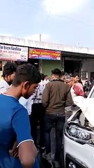 टैंकर ने कार को मारी टक्कर, बालिका घायल