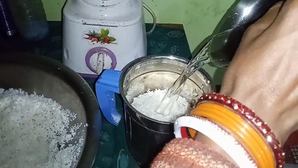लौकी का स्वादिष्ट  और  पौष्टिक खस्ता पराठा