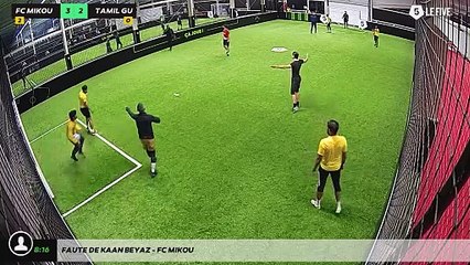 Faute de Kaan BEYAZ - FC MIKOU