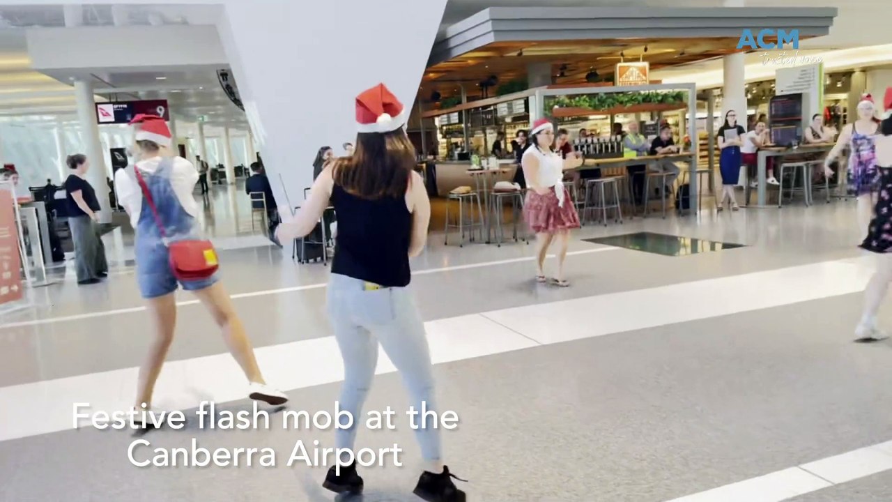 Festive flash mob at the Canberra Airport