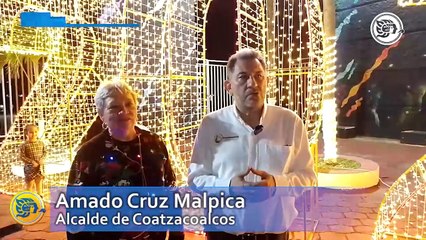Tobogán de hielo, la sensación de la Villa Navideña Coatzacoalcos 2023 ¿cobran por usarlo?