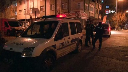 Ablasının dini nikahlı eşini ve yeğenini bıçakla yaraladı