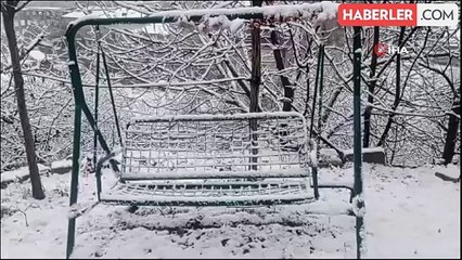 Hakkari'de Kar Yağışı ve Sis Etkili Oldu