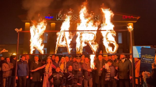 'Turistik Doğu Ekspresi' Kars'ta coşkuyla karşılandı