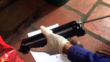 របៀបបញ្ចូលទឹកថ្នាំ ១៧ អេ l How to Refill HP Toner 17A [Thol Un]