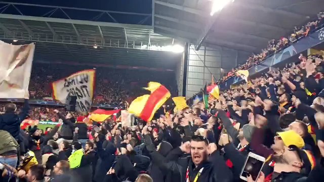 [Lens - Seville] Ligue Europa - L'explosion de joie du public sur le but lensois à la dernière seconde