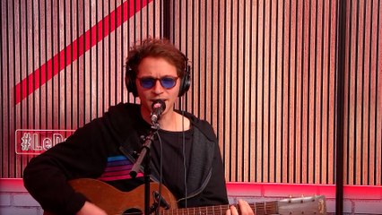 LIVE - Raphaël interprète "L'Espoir" dans #LeDriveRTL2 (12/12/23)