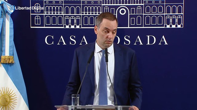 Milei exige la presencialidad de funcionarios y amenaza con despedir a los que no trabajan