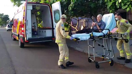 Idoso, de 96 anos, é socorrido em residência no Santa Felicidade