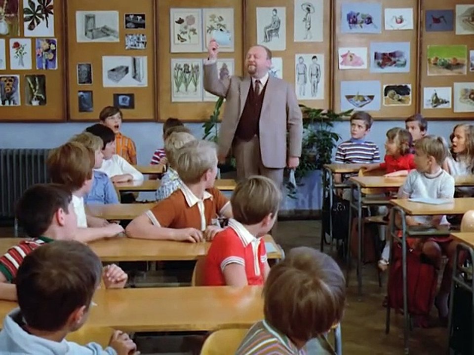 5.pan_tau_geht_in_die_schule_(10.01.1971).mp4 (540p)