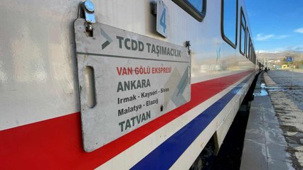 Van Gölü Ekspresi'de seferlerine başladı