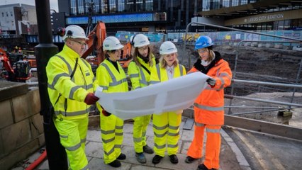 Leeds headlines 13 December: man jailed for drug offences