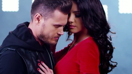 Otilia - Prisionera ( official video )  Shakira similar voice