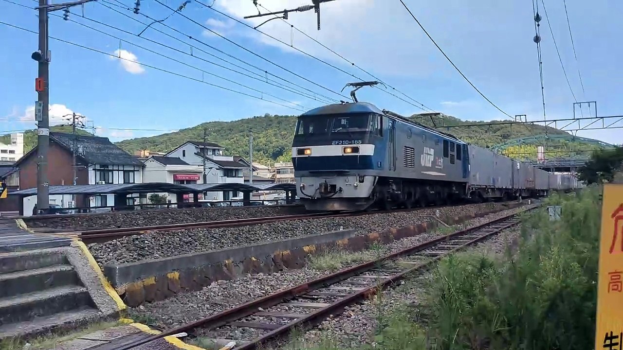R15