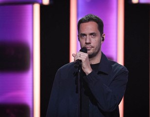 Grand Corps Malade : l’artiste se confie sur son épouse Julia